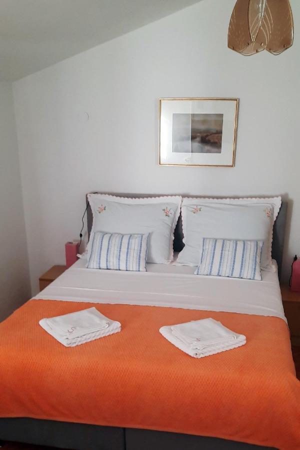 Apartments By The Sea Kali, Ugljan - 8202 Екстериор снимка
